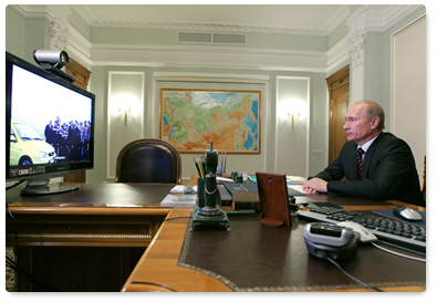 Prime Minister Vladimir Putin holds a video conference with Khabarovsk, where the Amur highway has been completed