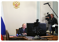 Prime Minister Vladimir Putin holding a video conference with Khabarovsk, where the Amur highway has been completed|24 september, 2010|09:25