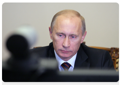 Prime Minister Vladimir Putin holding a video conference with Khabarovsk, where the Amur highway has been completed|24 september, 2010|09:25