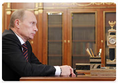 Prime Minister Vladimir Putin meeting with Viktor Vekselberg, president and owner of Renova Group|24 september, 2010|17:08