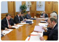 Prime Minister Vladimir Putin at a meeting of the Supervisory Board of Vnesheconombank|30 september, 2010|20:27