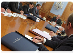 Prime Minister Vladimir Putin at a meeting of the Supervisory Board of Vnesheconombank|30 september, 2010|20:27