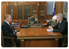 Prime Minister Vladimir Putin holding a working meeting with Education and Science Minister Andrei Fursenko|4 september, 2010|12:00