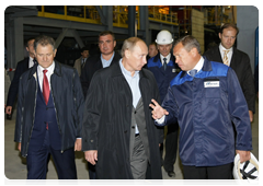 Prime Minister Vladimir Putin taking part in the launching of a new electric steel-making facility at Izhstal plant|7 september, 2010|19:08