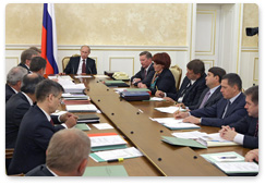 Prime Minister Vladimir Putin chairs a meeting of the Government Presidium