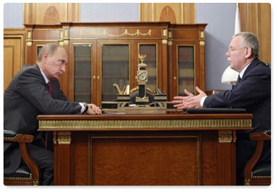 Prime Minister Vladimir Putin meets with Andrei Nelidov, president of the Republic of Karelia