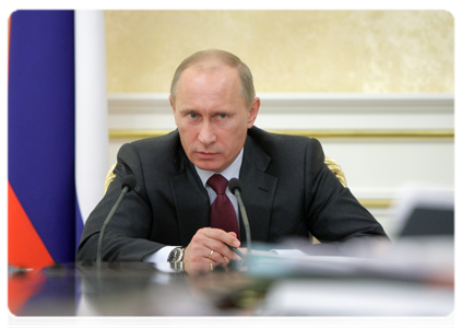 Prime Minister Vladimir Putin at the meeting of the Government Presidium|13 january, 2011|18:56