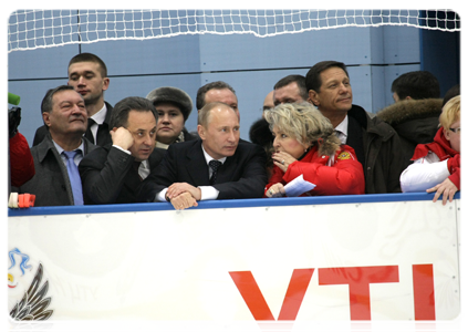 Председатель Правительства Российской Федерации В.В.Путин посетил учебно-тренировочный центр «Новогорск» в Подмосковье|17 января, 2011|20:16