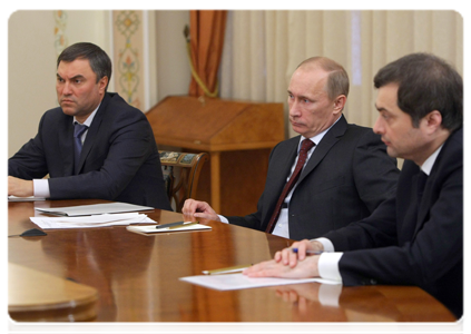 Prime Minister Vladimir Putin meeting with leaders of the United Russia party|18 january, 2011|16:30