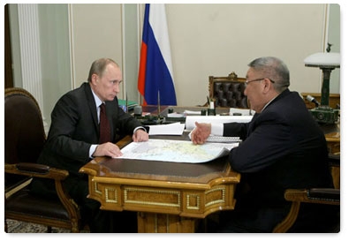 Prime Minister Vladimir Putin meets with Yegor Borisov, head of the Republic of Sakha (Yakutia)