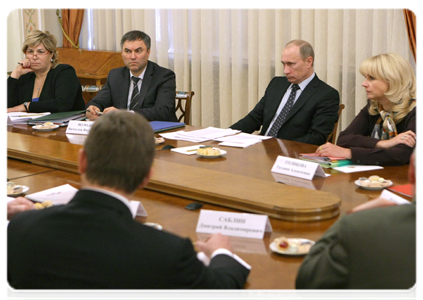 Prime Minister Vladimir Putin meeting with representatives of veterans’ organisations|19 january, 2011|16:10