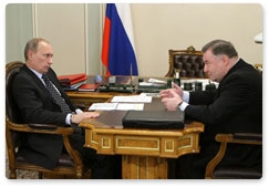 Prime Minister Vladimir Putin holds a working meeting with Orel Region Governor Alexander Kozlov