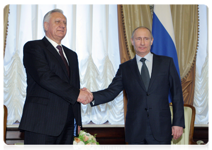 Prime Minister Vladimir Putin at a meeting with Prime Minister of Belarus Mikhail Myasnikovich|20 january, 2011|15:02