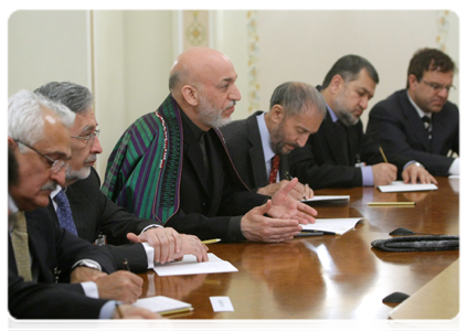 Afghan President Hamid Karzai at a meeting with Prime Minister Vladimir Putin|21 january, 2011|19:37