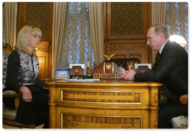 Prime Minister Vladimir Putin meets with Minister of Healthcare and Social Development Tatyana Golikova