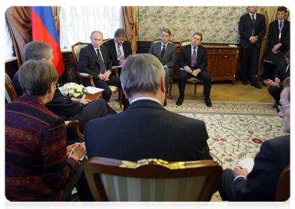 Председатель Правительства Российской Федерации В.В.Путин встретился с Премьер-министром Бельгии И.Летермом|26 января, 2011|15:35