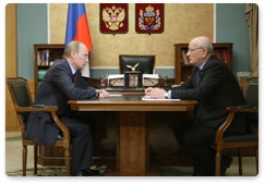 Prime Minister Vladimir Putin meets with Orenburg Region Governor Yury Berg