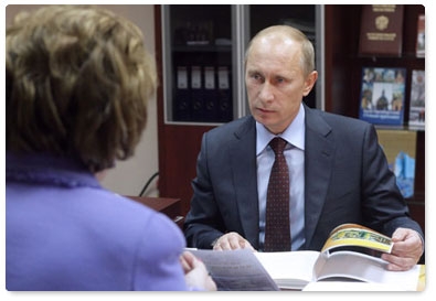 Vladimir Putin meets with citizens at the United Russia office in Orenburg