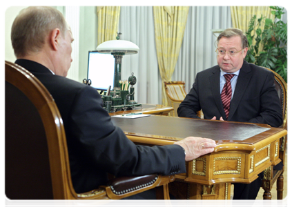 Audit Chamber Chairman Sergei Stepashin at a meeting with Prime Minister Vladimir Putin|31 january, 2011|13:30