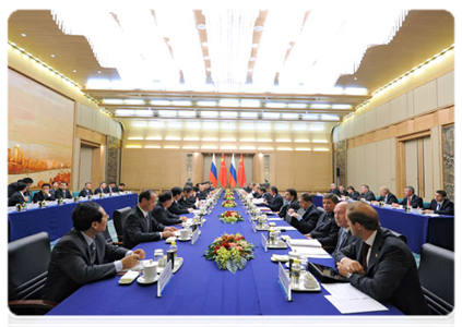Prime Minister Vladimir Putin and State Council of the People's Republic of China Premier Wen Jiabao hold the sixteenth regular meeting between their countries' heads of government|11 october, 2011|13:50