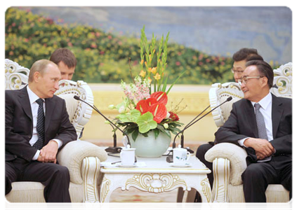 Prime Minister Vladimir Putin meets with Standing Committee Chairman of China’s National People’s Congress Wu Bangguo|12 october, 2011|08:33