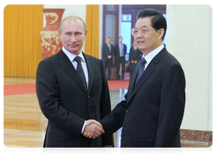 Prime Minister Vladimir Putin meets with President of the People’s Republic of China Hu Jintao|12 october, 2011|08:35