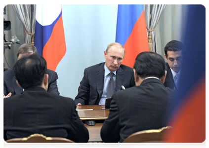 Prime Minister Vladimir Putin meeting with the President of the Lao People's Democratic Republic, Choummaly Sayasone|13 october, 2011|18:31