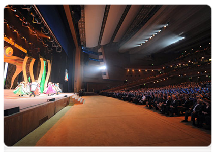 Gala concert in honour of Agricultural and Processing Industries Workers' Day|14 october, 2011|21:36