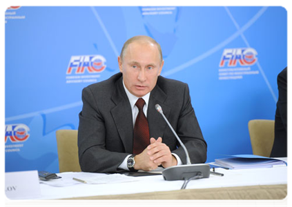 Prime Minister Vladimir Putin chairing a meeting of the Foreign Investment Advisory Council (FIAC)|17 october, 2011|14:33