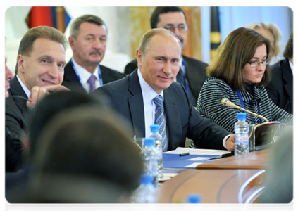 Председатель Правительства Российской Федерации В.В.Путин принял участие в заседании Межгосударственного совета Евразийского экономического сообщества на уровне глав правительств|19 октября, 2011|16:10