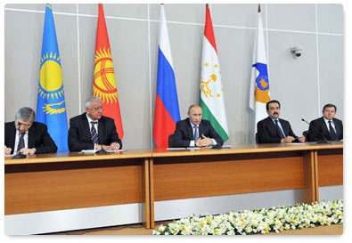 Prime Minister Vladimir Putin speaks at a news conference following a meeting of the EurAsEC Interstate Council and the Customs Union Supreme Governing Body at the level of heads of government