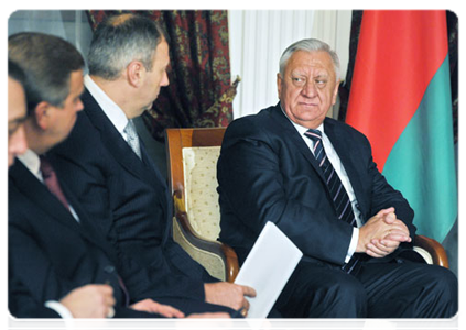 Belarusian Prime Minister Mikhail Myasnikovich at a meeting with Prime Minister Vladimir Putin|19 october, 2011|20:57