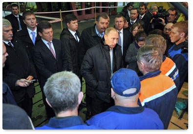 Prime Minister Vladimir Putin visits the Proletarsky Zavod plant in St Petersburg