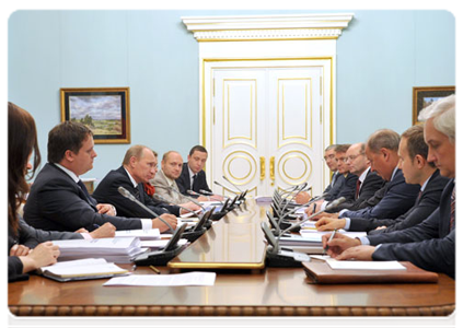 Prime Minister Vladimir Putin at a meeting of the supervisory board of the Strategic Initiatives Agency|21 october, 2011|18:57