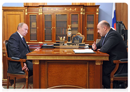 Prime Minister Vladimir Putin meeting with Federal Tax Service head Mikhail Mishustin|24 october, 2011|12:04