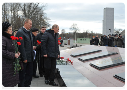 Prime Minister Vladimir Putin attending unveiling ceremony of Khatsun war memorial|25 october, 2011|15:17