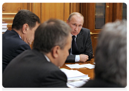 Prime Minister Vladimir Putin at a meeting on the construction of perinatal centres|26 october, 2011|17:17