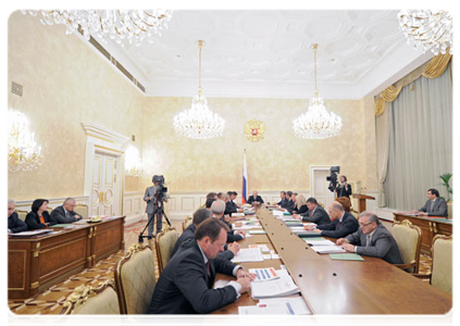 Prime Minister Vladimir Putin at a meeting of the Government Presidium|5 october, 2011|17:02