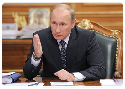 Prime Minister Vladimir Putin holds a meeting on amending the federal law On the 2011 Federal Budget and 2012-2013 Planning Period|5 october, 2011|19:56