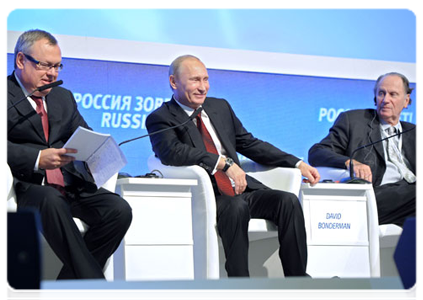 Prime Minister Vladimir Putin at the VTB Capital “Russia Calling!” Investment Forum|6 october, 2011|15:23