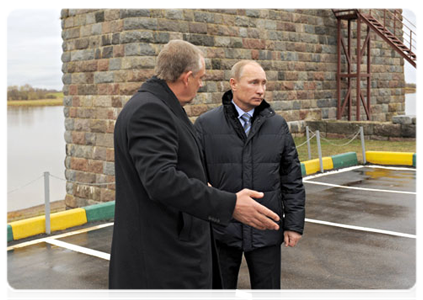 Prime Minister Vladimir Putin visited the Novgorod Water Treatment Plant's first stage pumping station, which supplies water to the entire city|1 november, 2011|16:56