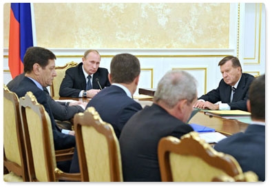 Prime Minister Vladimir Putin chairs a Government Presidium meeting