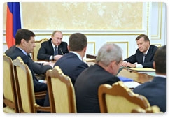 Prime Minister Vladimir Putin chairs a Government Presidium meeting