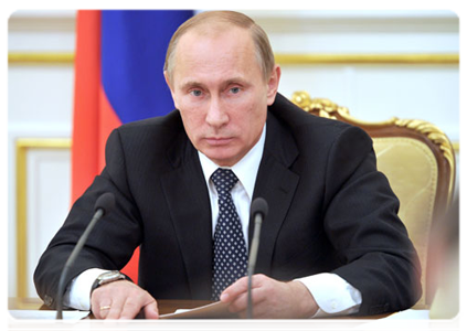 Prime Minister Vladimir Putin at a Government Presidium meeting|10 november, 2011|17:39