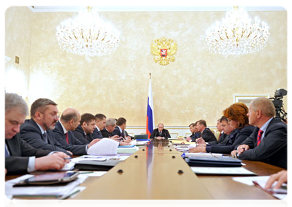 Prime Minister Vladimir Putin at a Government Presidium meeting|10 november, 2011|17:40