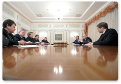 Prime Minister Vladimir Putin meets with Federation Council leadership