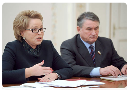 Federation Council Chairperson Valentina Matviyenko and Deputy Federation Council Chairperson Yuri Vorobyov|11 november, 2011|17:23