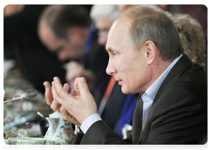 Prime Minister Vladimir Putin meeting with members of the Valdai International Discussion Club|11 november, 2011|23:56