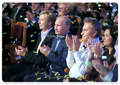 Vladimir Putin attends the taping of the KVN comedy show|13 november, 2011|21:00