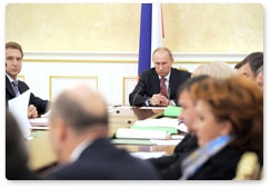 Prime Minister Vladimir Putin chairs Government Presidium meeting